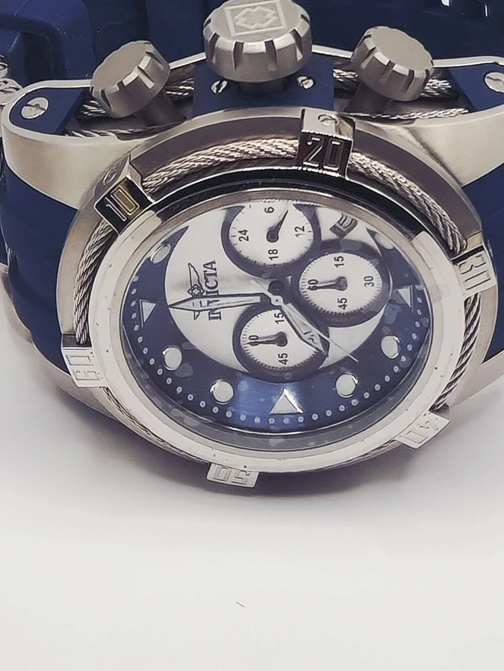 Invicta Bolt Zeus MenModel 37190